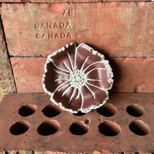 Load image into Gallery viewer, Spoon Rest / Ring Dish - Poppy
